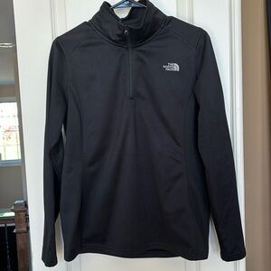 Women’s black North Face 1/4 zip